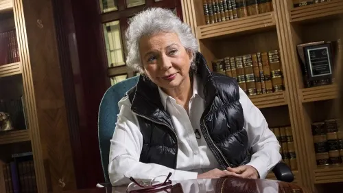 La Ministra que Viola la Constitución