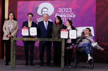 AMLO dona residencia en Lomas de Chapultepec para atender a personas con discapacidad