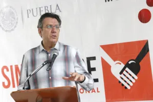 Se debe consultar a la base para elegir al candidato PRI: Vega
