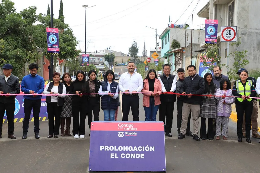En San Pablo Xochimehuacan, el gobierno municipal entrega la prolongación del Conde