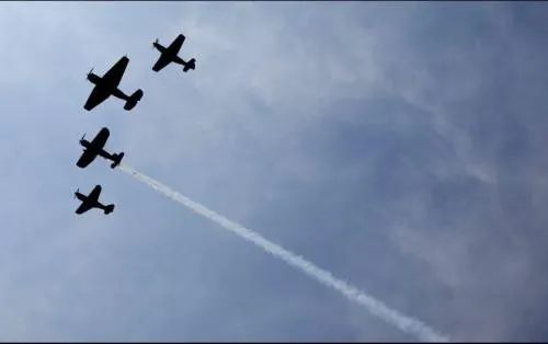 Hallan avión de la Segunda Guerra Mundial en Groenlandia