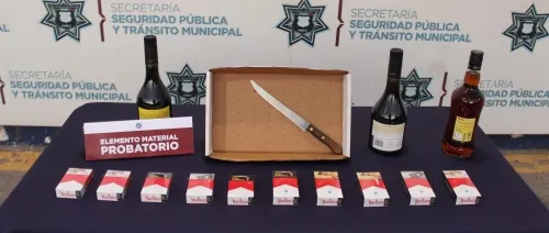 Detuvo SSC de Puebla a pareja por robo a tienda Oxxo