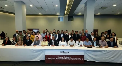 Con un avance del 84.83%, presentan informe de atención a las líneas de acción del PMD