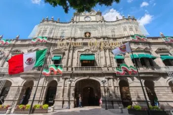 Un 15 de septiembre con intenso olor a 2027