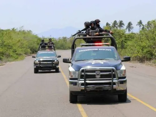 Suman 10 muertos por enfrentamiento en Buenavista, Michoacán