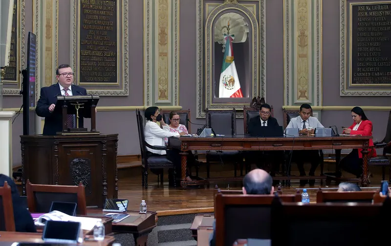 luis-roberto-tenorio-garcia-comparecencia-congreso-puebla