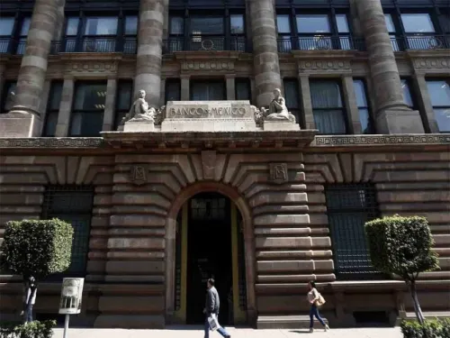 Banxico disminuye a 8% su tasa de interés