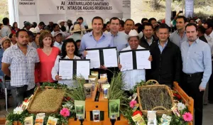 Moreno Valle entrega obras de alto impacto social a los habitantes de Atlixco