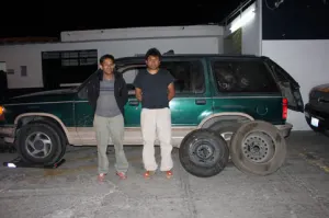 Aseguran a dos sujetos por el presunto delito de robo