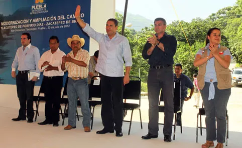 Se trabaja fuerte en impulso de infraestructura en todo el territorio poblano: RMV