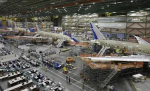 Pentágono tacha a Boeing de estafador; inflaron 16.6 millones de dólares un contrato