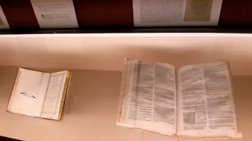 INAH denuncia ante FGR subasta de manuscritos ‘históricos’