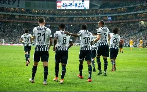 Rayados toma ventaja ante Tigres en el Clásico Regio de Semifinales
