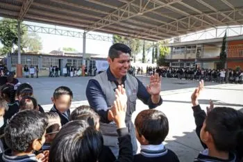 Cuautlancingo refuerza seguridad escolar con cámaras en primaria Fuerte de Guadalupe