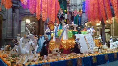 Fotos: Abren al público el Corredor de Ofrendas con 19 sedes