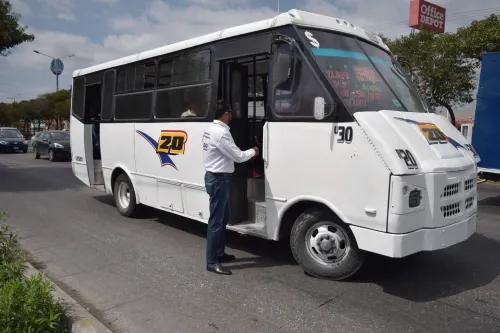Defiende Aréchiga el pase de revista al transporte público