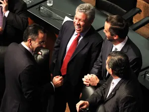 Senado aprueba Ley de Ingresos 2016 con 4 billones 763 mil 874 mdp