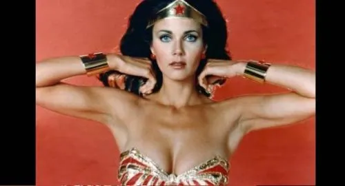 Lynda Carter, la mujer maravilla, revela que fue víctima de abuso sexual