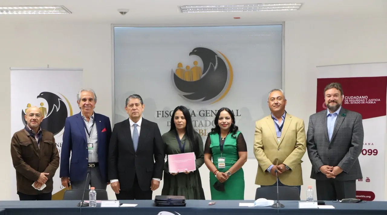 Firma convenio FGE CCSJP