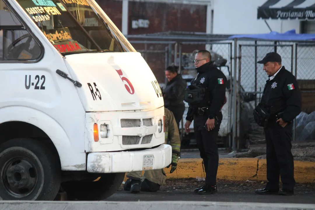 Chofer de la ruta 5 muere arrollado por su propia unidad en La Margarita