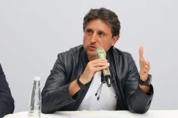 José Juan Espinosa se lanza contra Estefan Chidiac por sede del Congreso y movimientos en la SEP