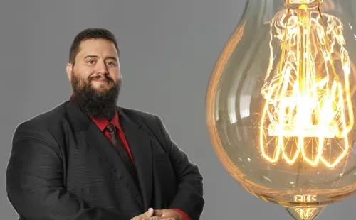 Para evitar pagos excesivos, la gente debe modificar hábitos de consumo de energía eléctrica: Upaep