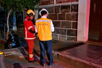 Atiende Protección Civil de Puebla capital cortocircuito, en coordinación con CFE, en la zona del Carmen