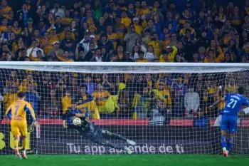 Tigres sufre, resiste y avanza a la Final del Apertura 2025 tras dramático empate con Cruz Azul