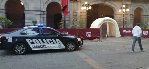 Colocan túnel sanitizante frente a Palacio Municipal