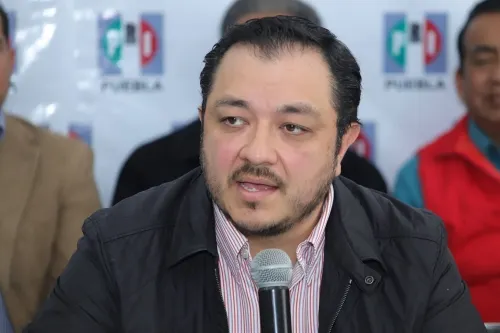 PRI perdona a traidores y les abre las puertas