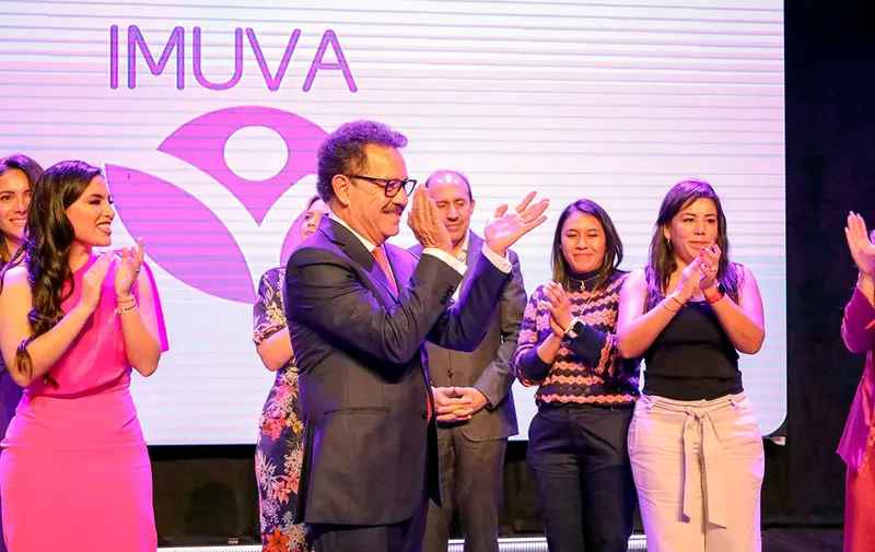 ignacio-mier-mujeres-imuva