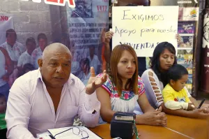 Acusan a edil de Huehuetla de no dar apoyos; están en riesgo por lluvias