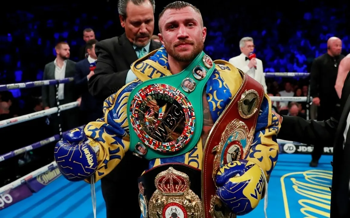 El campeón mundial de boxeo, Vasyl Lomachenko dejo el ring y se unió al ejercito ucraniano