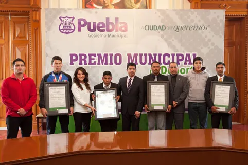 Rivera entrega Premio Municipal del Deporte 2012