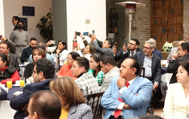 Ayuntamiento de Puebla celebra fiestas decembrinas