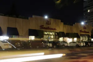 Nuevo asalto en el Sanborns de Huexotitla