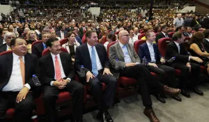 RMV, presente en toma de protesta de edil de Durango