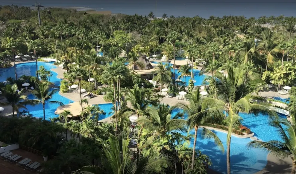 AMLO concesiona playa a grupo Vidanta por 15 años