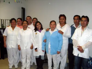 Continúa el ISSSTE aplicando la vacuna contra la influenza