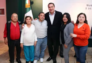 RMV se reunió con poblanos que visitaron a sus familiares en Nueva York