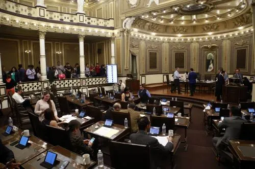 Solicitud para reponer la elección en Tianguismanalco llegó al Congreso del Estado