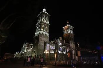 Ayuntamiento de Puebla entrega restauración de la Catedral
