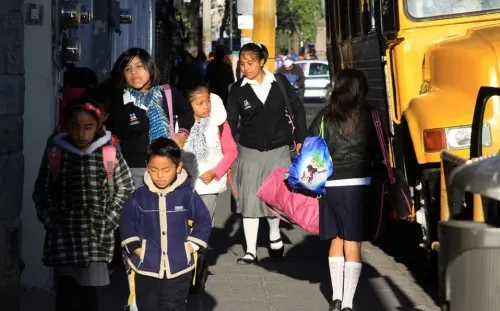 Pedirán que DIF Municipal actúe en protocolos para proteger a niños en la salida de las escuelas