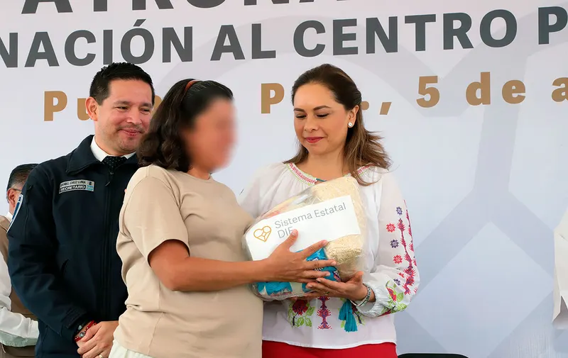 sedif-puebla-donacion-cereso-de-san-miguel