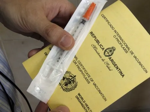 OMS señala que vacuna ‘no pondrá fin al coronavirus por sí sola’