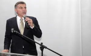 Niega Gali salida de Mario Rincón