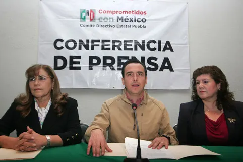 Siguen los cambios en el PRI