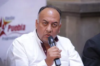 Más de medio millón de pesos de pensión, debe David Méndez, a quien señalan de deudor alimentario