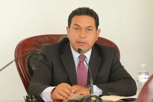 Dan vista a FGE y Contraloría de Hueytlalpan por presunta falsificación de acta de Cabildo