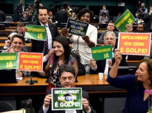 Brasil inicia semana de alta tensión por juicio a Rousseff